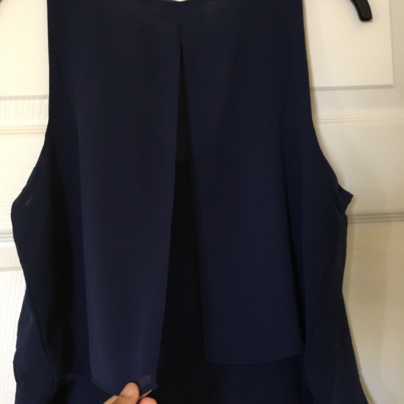 Sleeveless blouse top - Picture 5 of 6